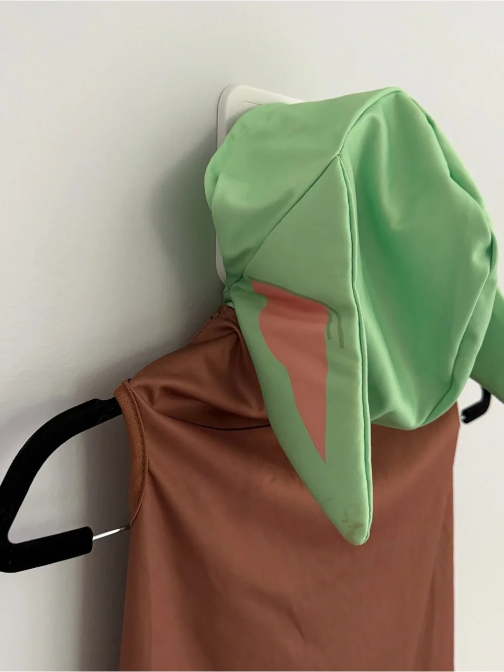 Mandalorian Mini Yoda Dog Costume Size XXL